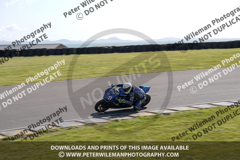 anglesey no limits trackday;anglesey photographs;anglesey trackday photographs;enduro digital images;event digital images;eventdigitalimages;no limits trackdays;peter wileman photography;racing digital images;trac mon;trackday digital images;trackday photos;ty croes